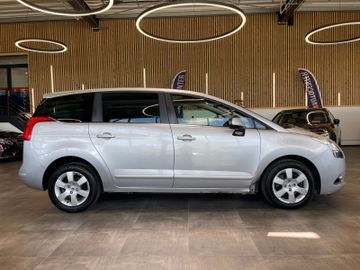 Peugeot 5008 Active *7.SITZER*KLIMA*TEMPOMAT*PDC*