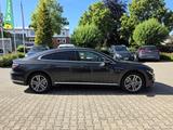 Volkswagen Arteon R-Line Pano Standhzg IQ-LED Matrix H&K - graue Volkswagen Arteon