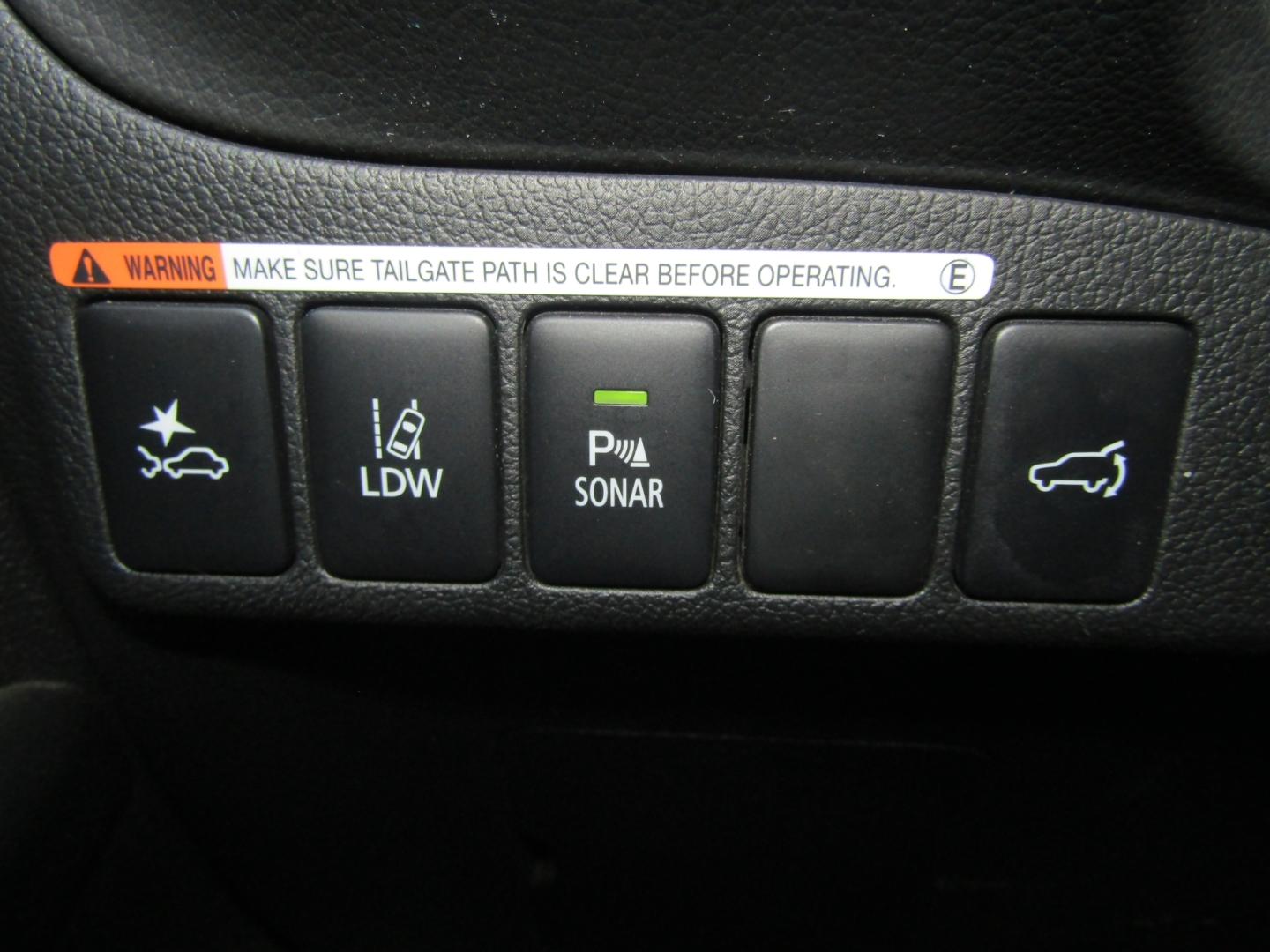 Mitsubishi Outlander Top 4WD 7-SITZER AUTOMATIK KAMERA NAVI