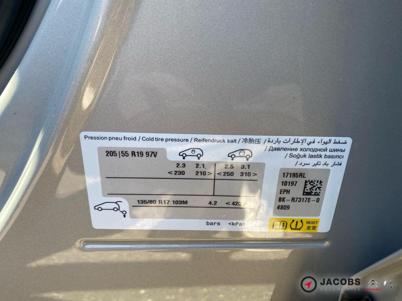 DS Automobiles DS4 Rivoli PURETECH 130