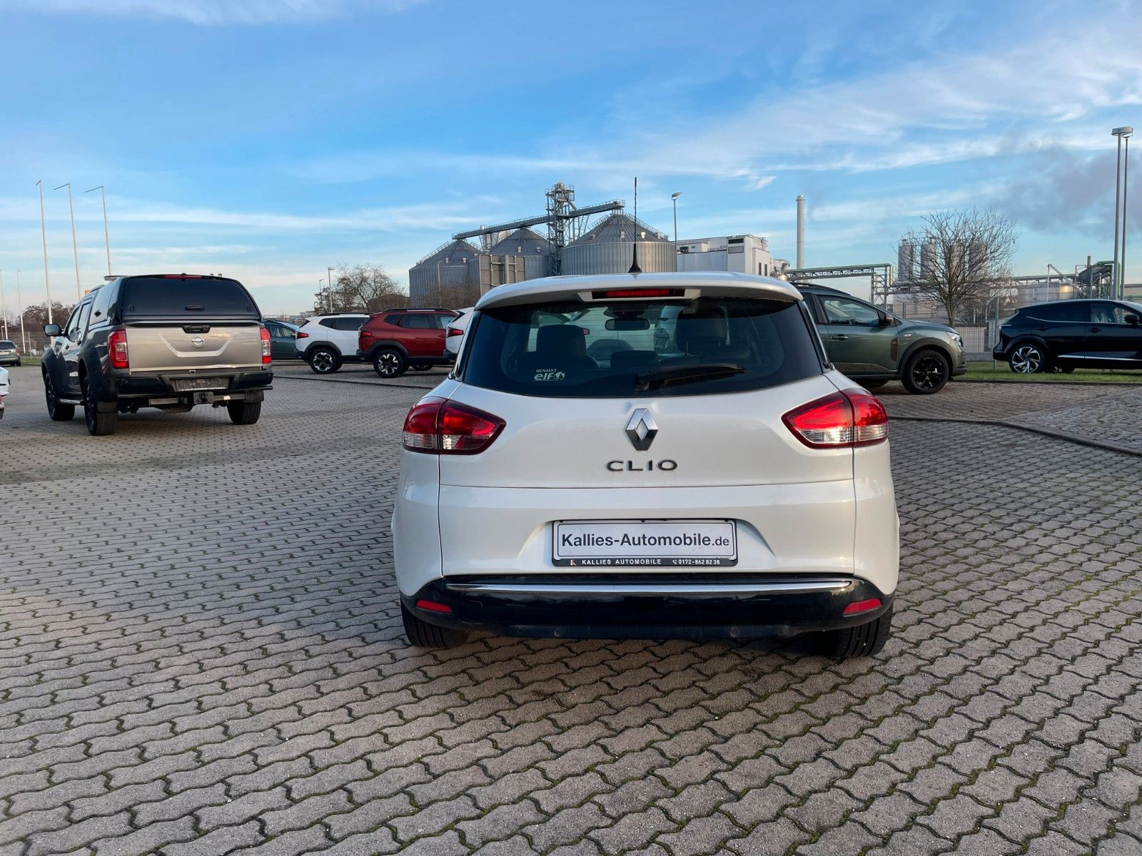 Fahrzeugabbildung Renault Clio IV Grandtour Intens