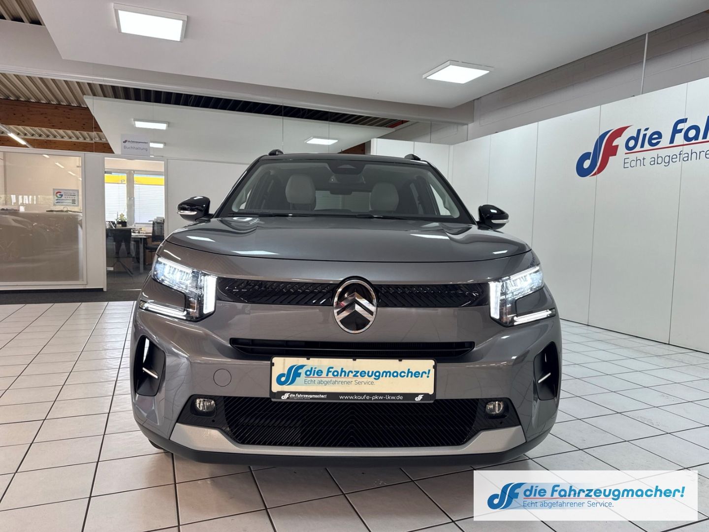 Fahrzeugabbildung Citroën C3 E 113 MAX HUD Navi Soundsystem LED Apple CarP