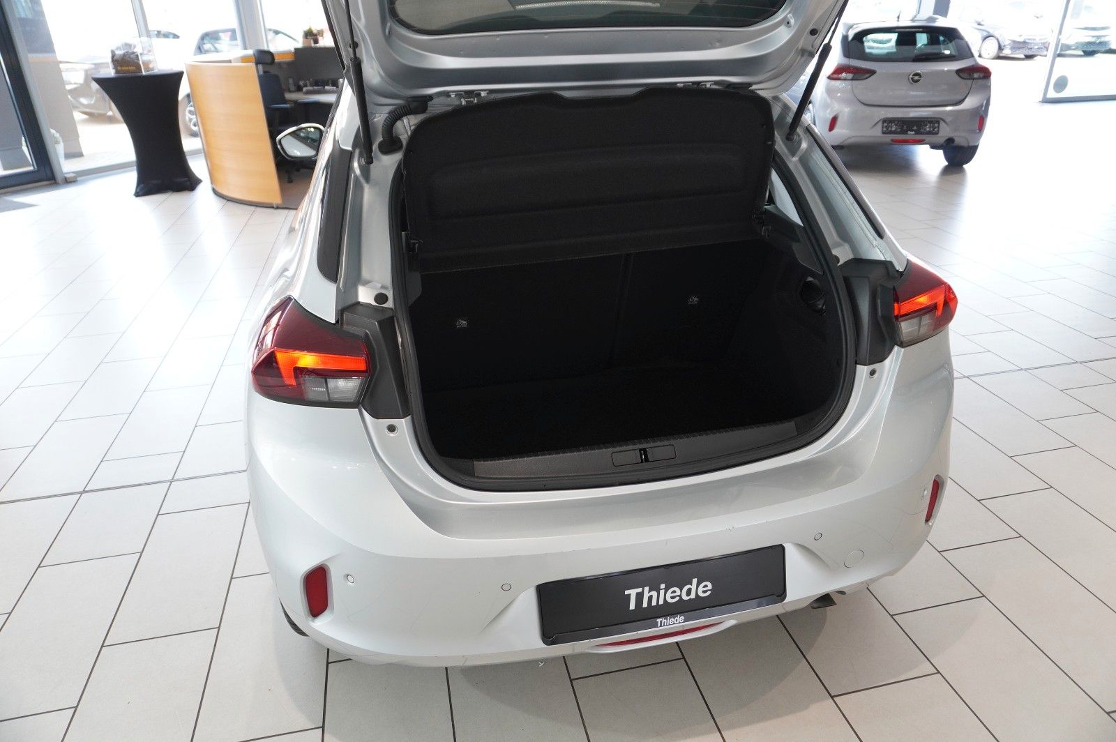 Fahrzeugabbildung Opel Corsa F 1.2 ELEGANCE NAVI/LED/TEMP./SPORT/DAB+