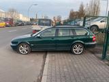 Jaguar X-Type Estate 2.5 Liter V6 Executive - Jaguar X-Type: Grün