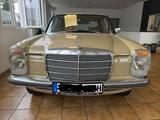 Mercedes-Benz 200 Oldtimer - gebrauchte Mercedes-Benz 200 aus dem Jahr 1975