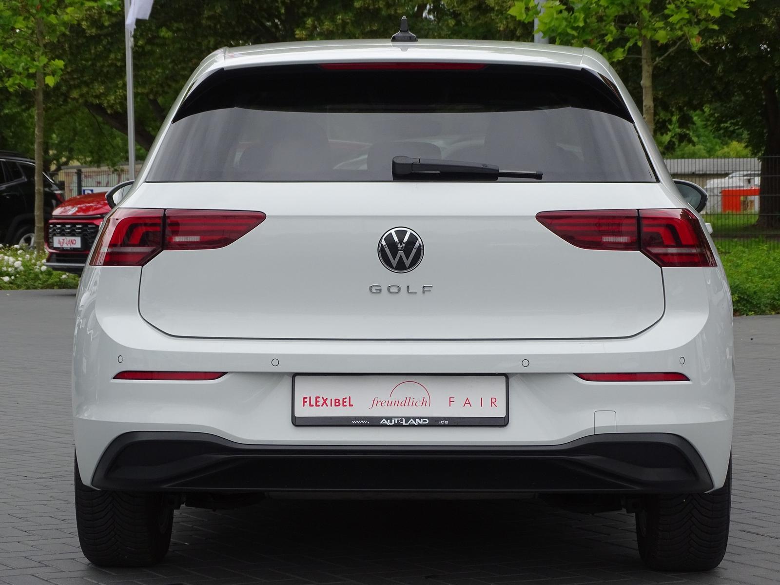 Volkswagen Golf VIII 16V TSI Life LED ACC Android Apple USB, миниатюра 4