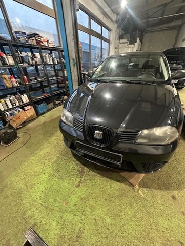 Seat Ibiza 1.2 Amaro TÜV+AU+Inspektion NEU