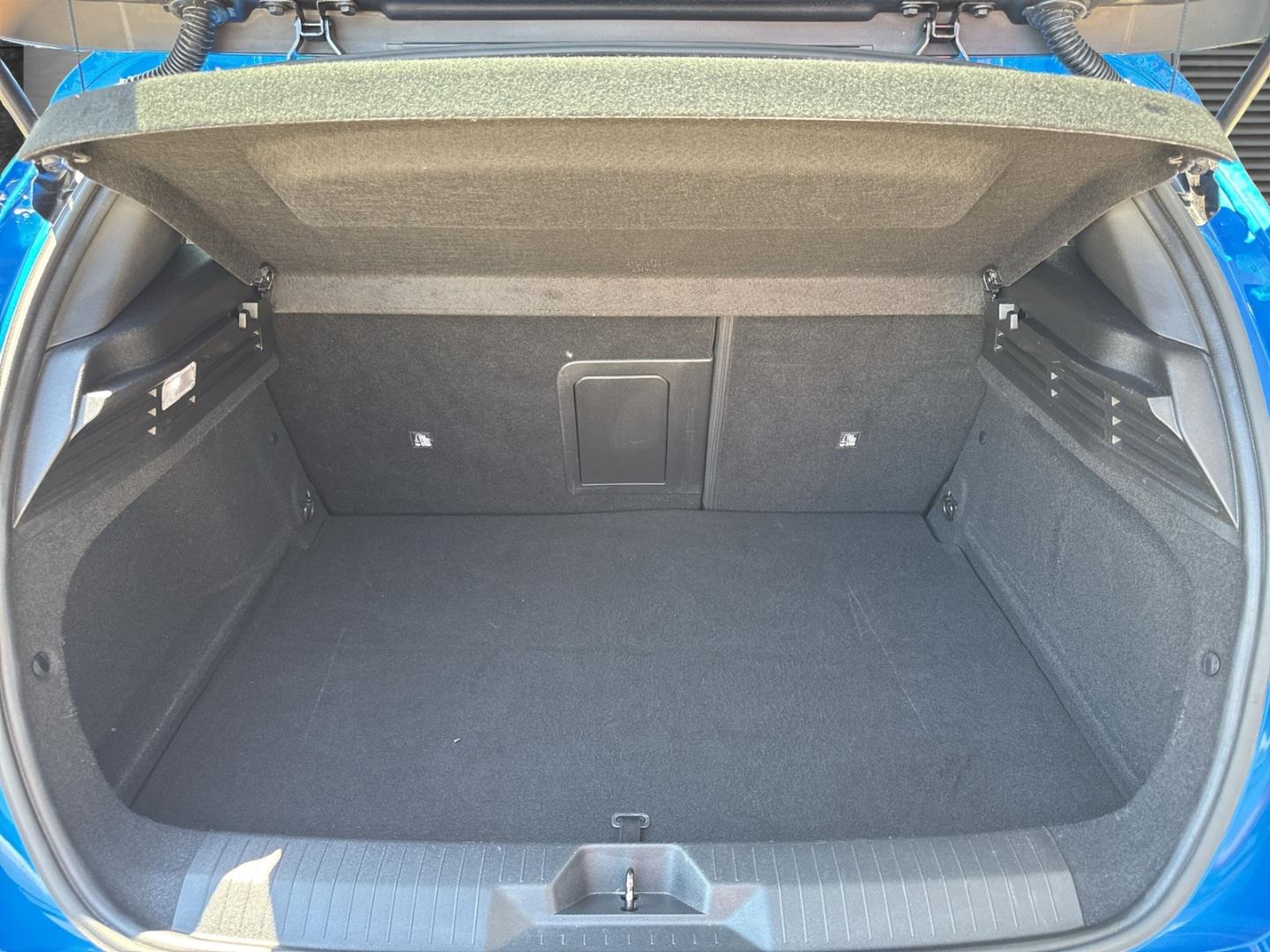 Opel Astra Electric GS El. Panodach Navi Digitales Co