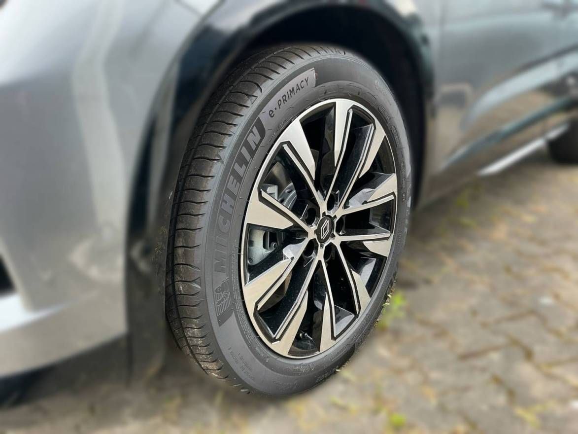 Fahrzeugabbildung Renault Austral Techno Full Hybrid E-Tech 200