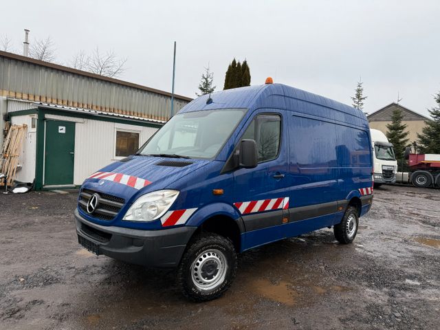 Mercedes-Benz Sprinter 316CDI*Allrad4X4*Reifen neu*L2*Schalter