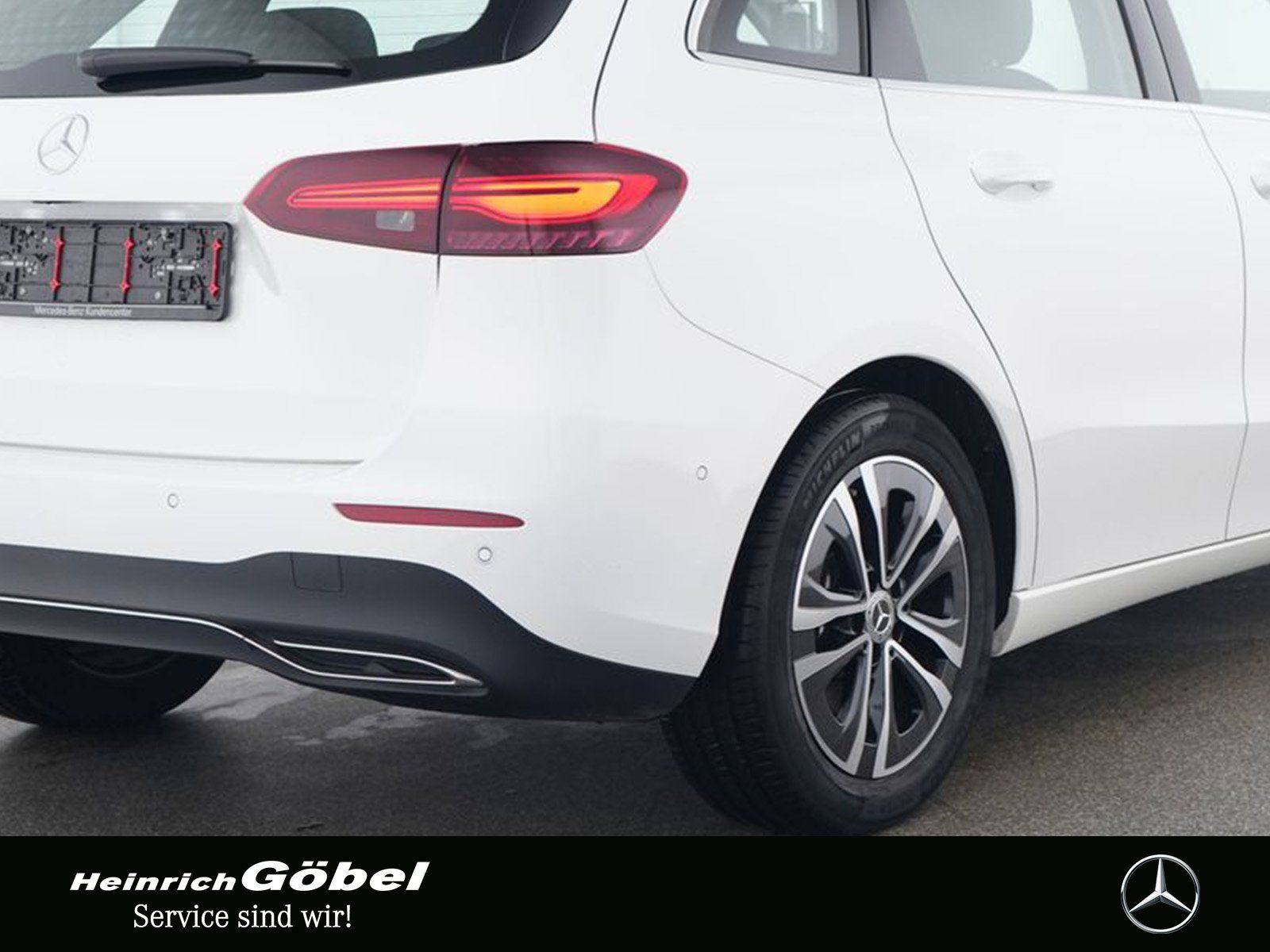 Fahrzeugabbildung Mercedes-Benz B 200 PROGRESSIVE+LED+MEMORY+KAMERA+TOTWINKEL