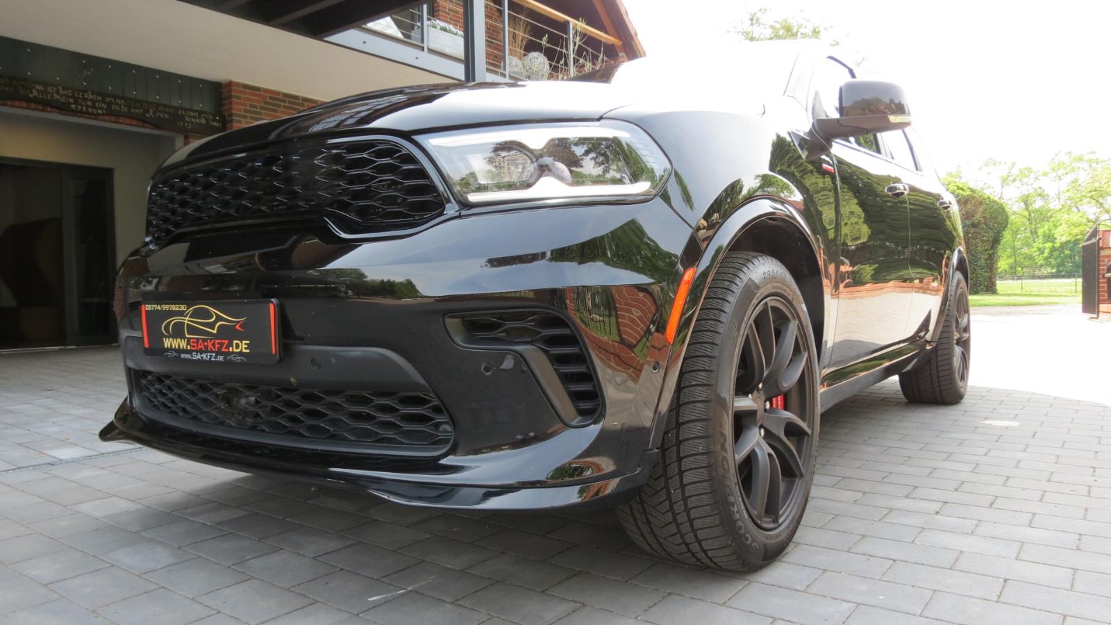 Dodge Durango 6,4 SRT-6 SITZER/BREMBO/NIGHT-P./PANO/