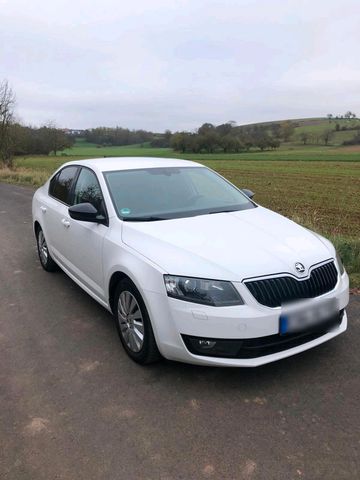 Skoda Octavia 150ps limousine