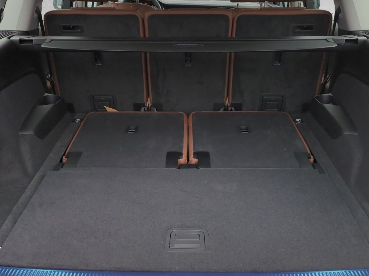 Fahrzeugabbildung Audi Q7 50 TDI quattro S line - 7Sitzer - AHK - uvm.