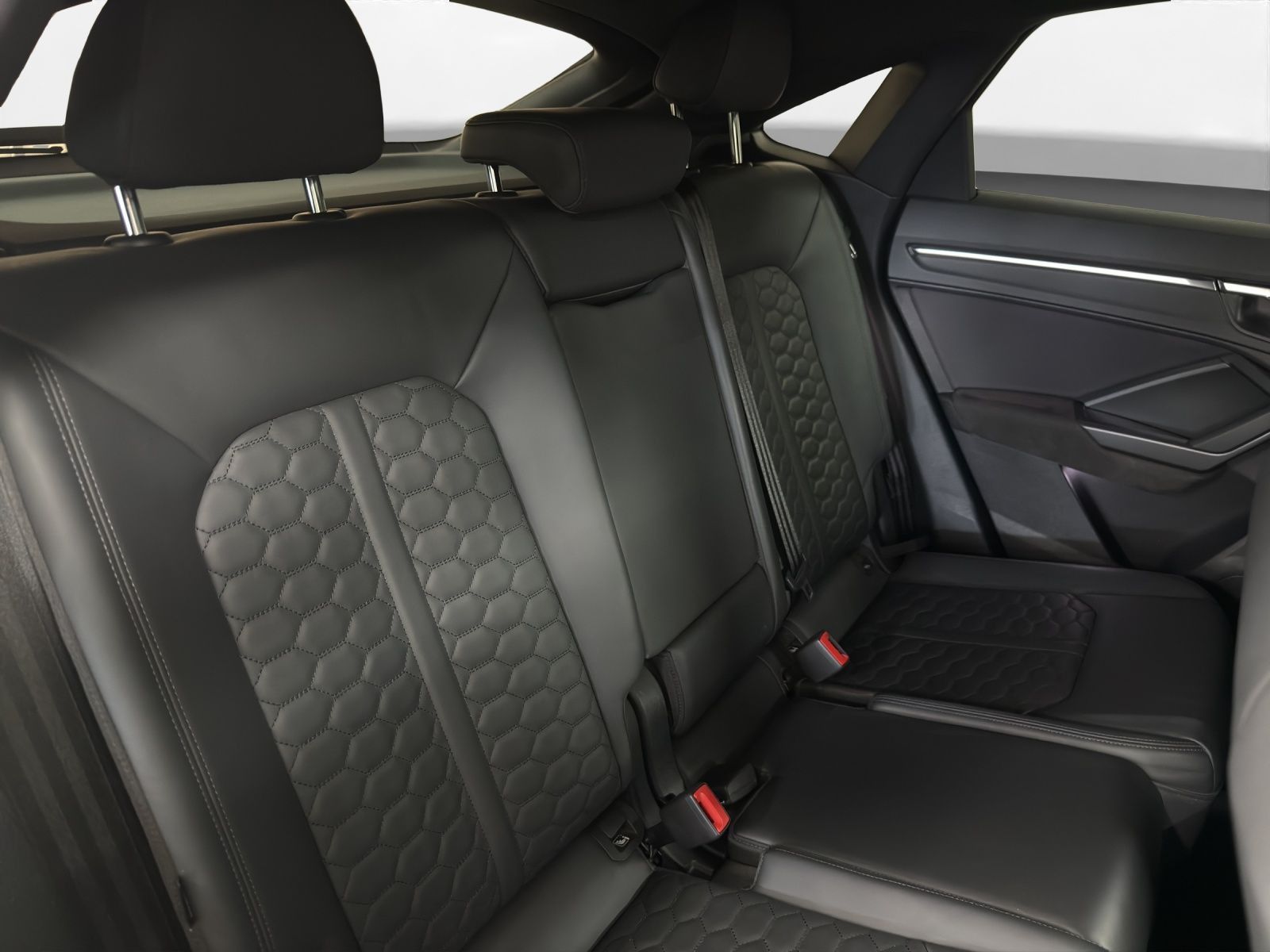 Audi RSQ3 - Bild 17