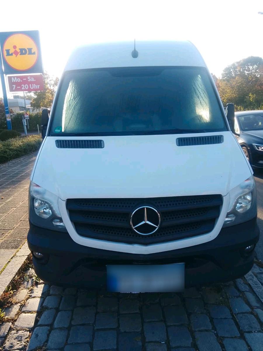 Mercedes-Benz Sprinter