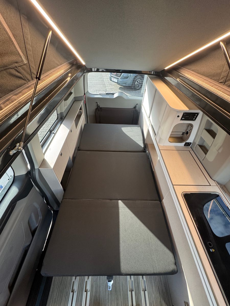 Fahrzeugabbildung Bürstner Ford V710-Copa 532 B66 - SONDERMODELL AUTOMATIK