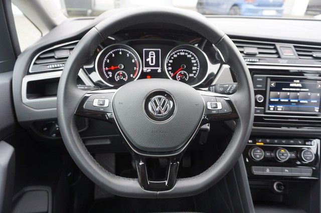 Fahrzeugabbildung Volkswagen Touran (5T1)(04.2015->) Comfortline BMT/Start-St