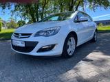 Opel Astra J Lim. 5-trg. Fun - Opel Astra: F