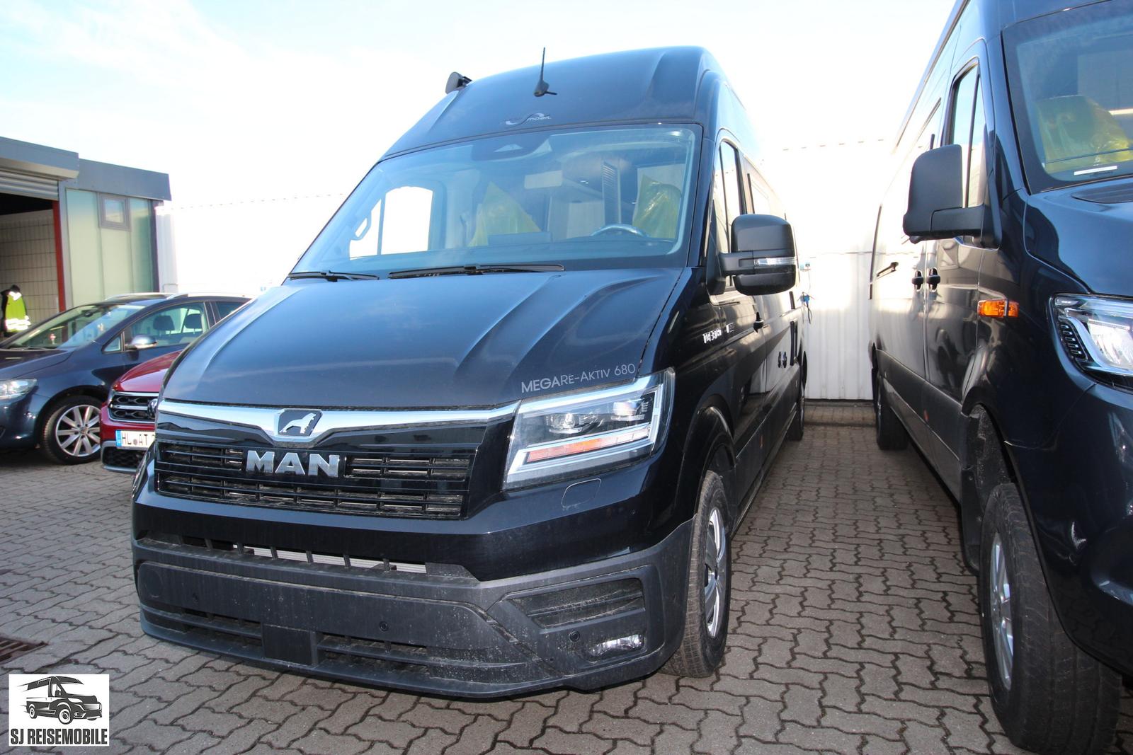 MegaMobil MAN TGE 163PS EAT8 MEGA RE-AKTIV 680 S H4