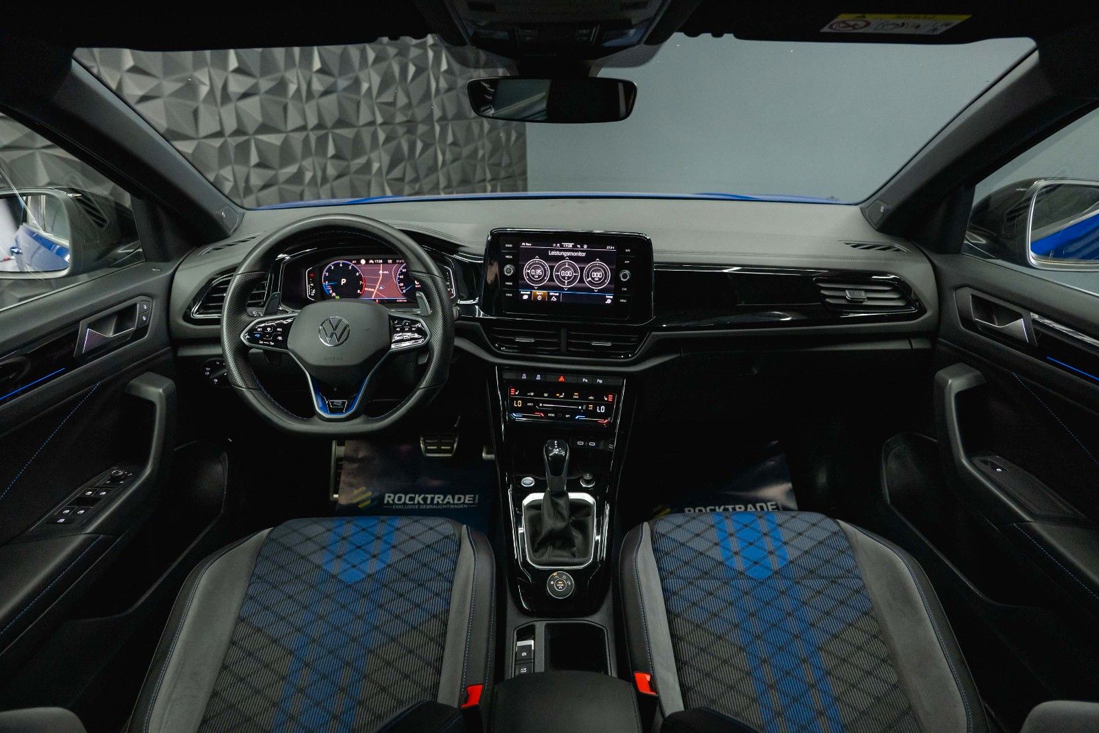 Fahrzeugabbildung Volkswagen T-Roc R 4Motion Black Design *ACC*Matrix*DAB+*