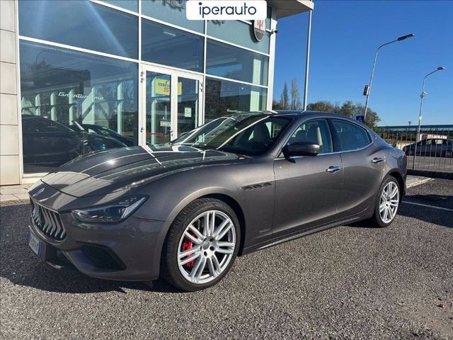 Maserati MASERATI Ghibli 3.0 V6 bt Gransport 350cv auto d