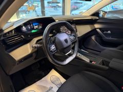 PEUGEOT 308 Automatik NAVI LED SHZ CARPLAY 1.HAND
