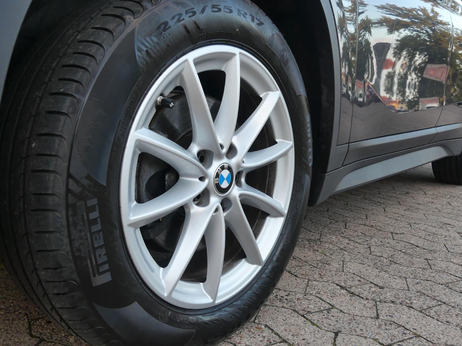 BMW X1 sDrive 18 i Advantage*Navi*Sitzhzg.*Panorama