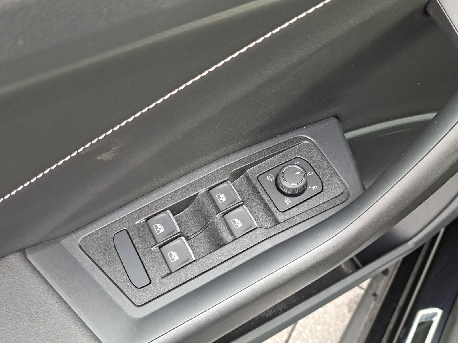 Volkswagen T-Roc - Bild 21