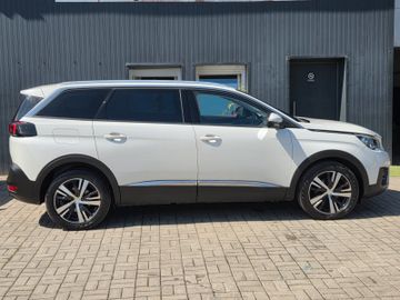 Peugeot 5008 - 4