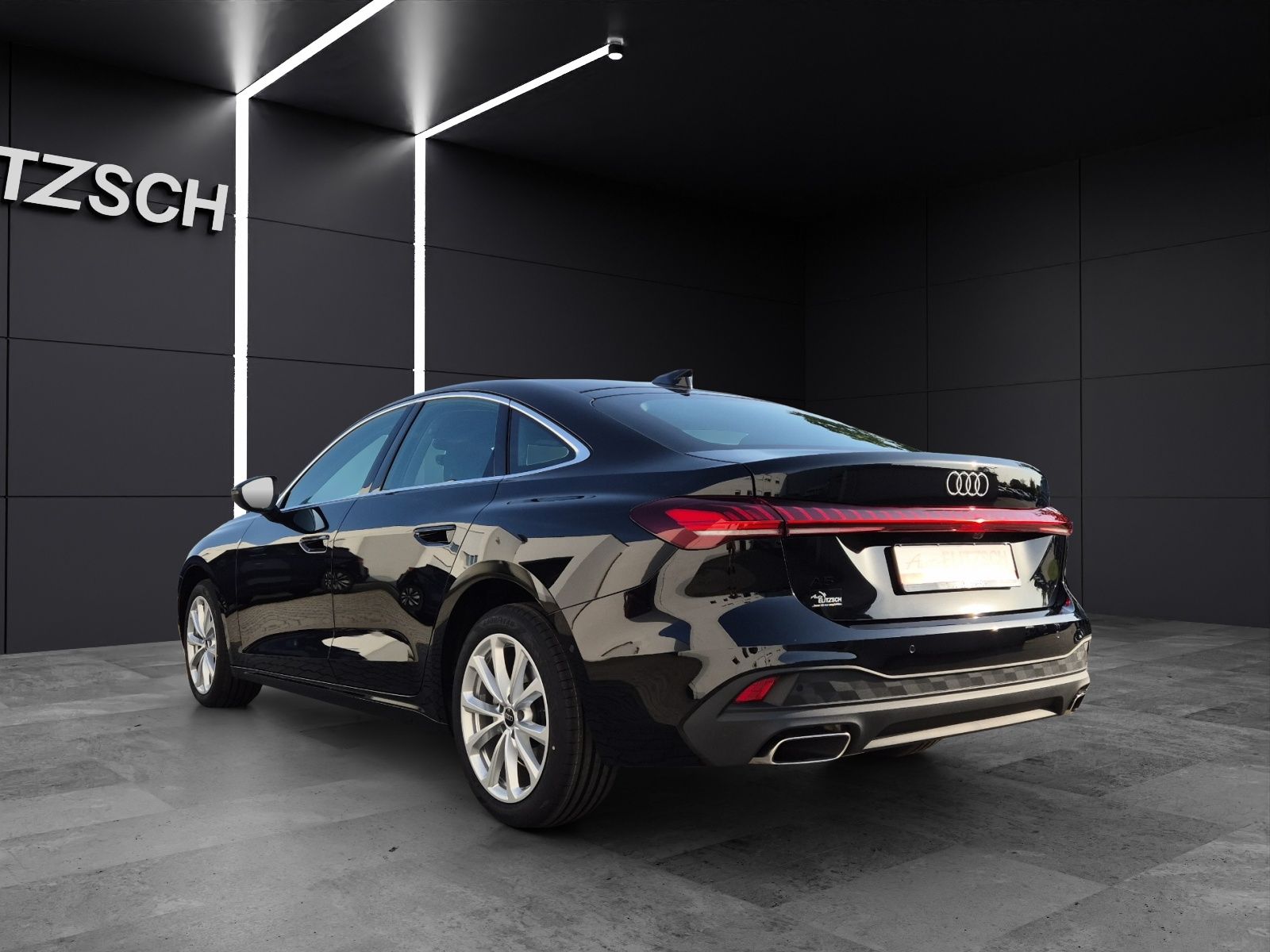 Fahrzeugabbildung Audi A5 TFSI S-tronic Matrix Navi AVC ACC RFK SH