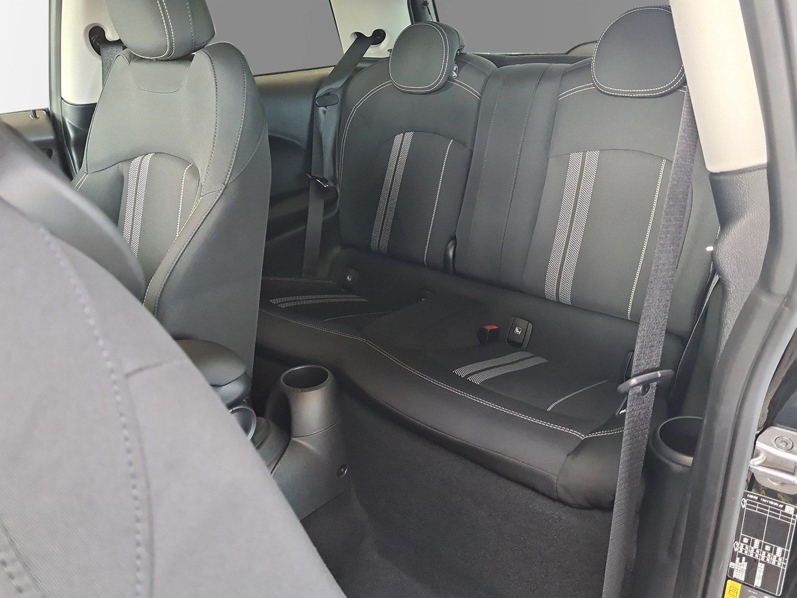 MINI Cooper SE - Bild 14