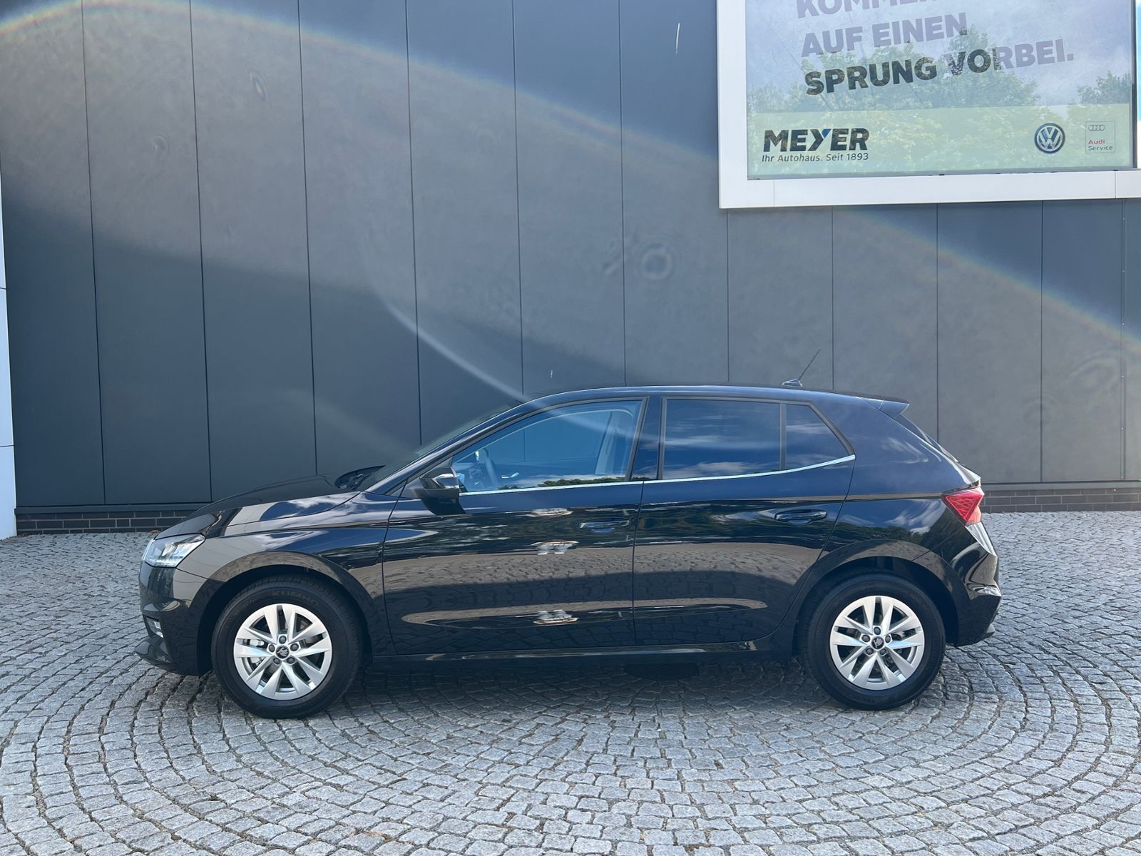 Fahrzeugabbildung SKODA Fabia Selection 1.0 TSI DSG *LED, ACC, 15'-LM*