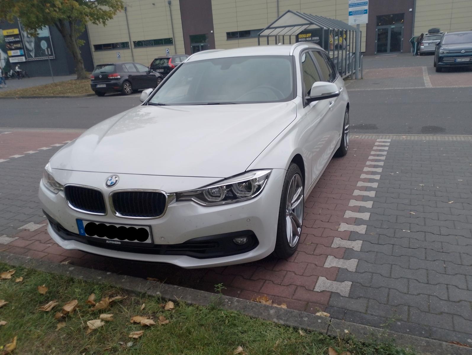BMW 320