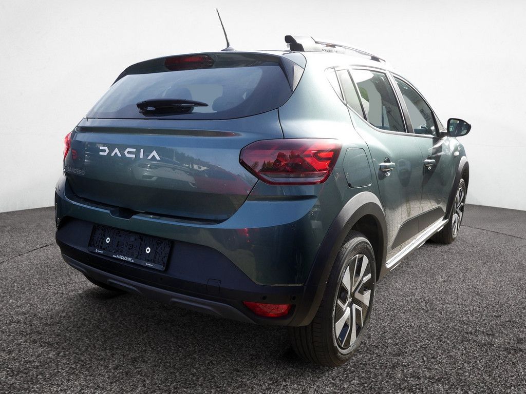 Fahrzeugabbildung Dacia Sandero Stepway Expression TCe 90