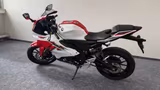 Yamaha YZF R 125 Kommission - YAMAHA R1