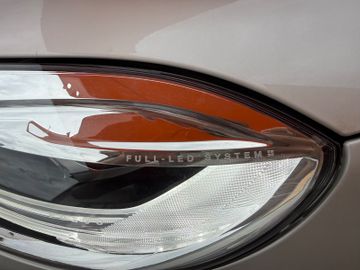 Volvo V40 - 8