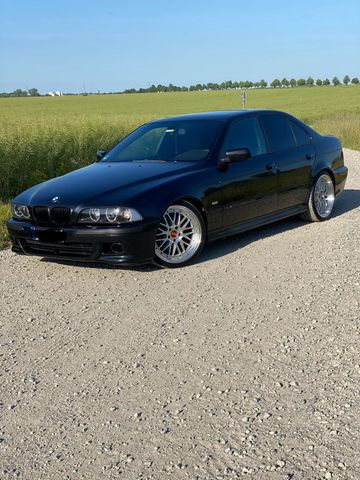 BMW E39 525i *!TÜV NEU!* macht Angebote