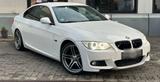 BMW E92 320i - BMW 320: 320i E92