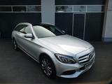Mercedes-Benz C 200  T-Modell  4Matic LED NAVI AZV - Mercedes-Benz C 200: 4matic