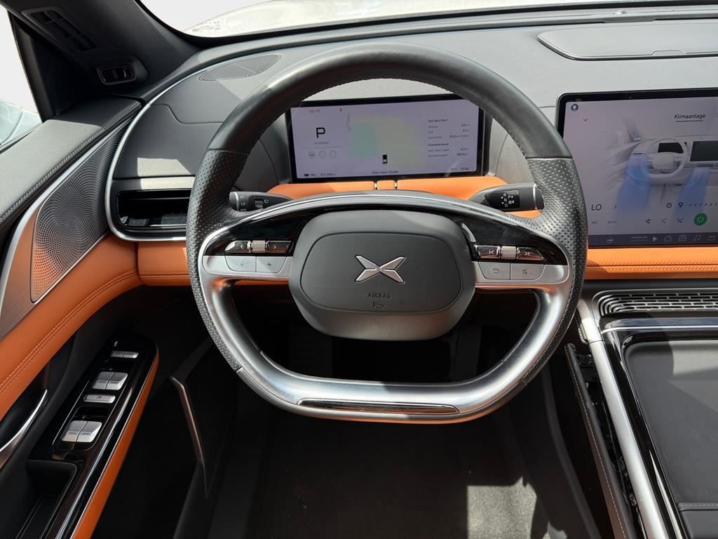 XPENG G9