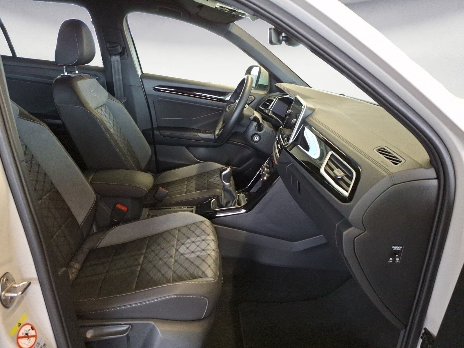 Volkswagen T-Roc - Bild 9