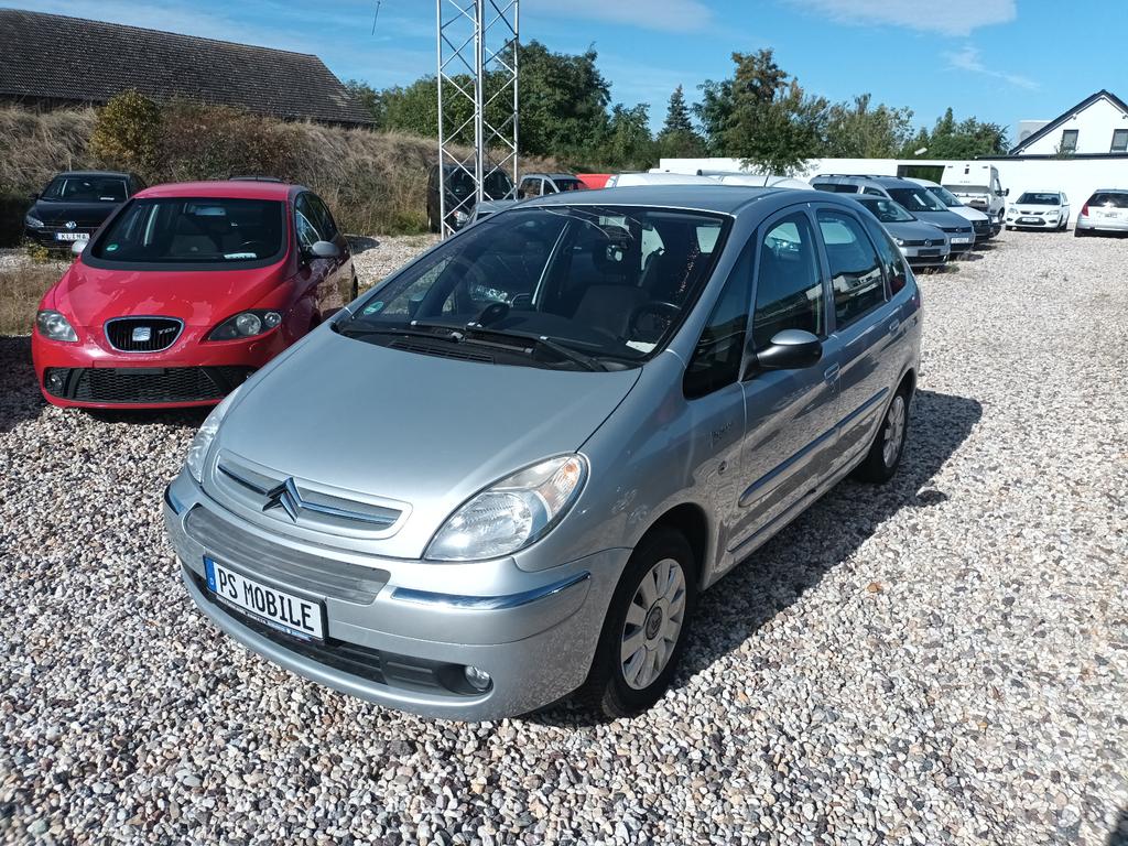 Citroën Xsara Picasso 1.6 16V, neue Allwetter, Tüv Neu !