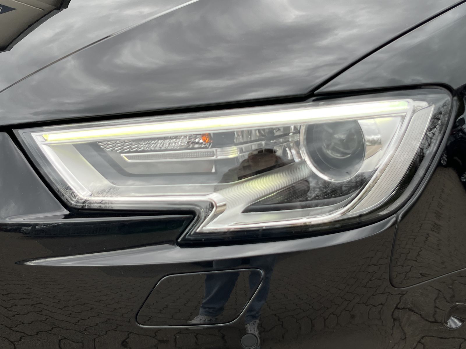 Fahrzeugabbildung Audi A3 *Sportback*35 TFSI*SHZ*NAVI*Kamera*PDC*Xenon*