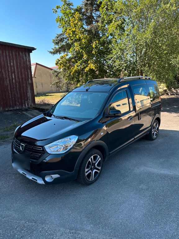 Image of Dacia Dokker