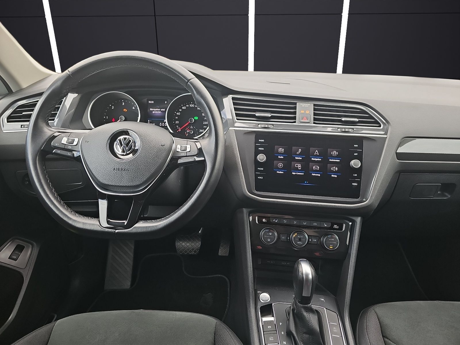 Fahrzeugabbildung Volkswagen Tiguan Allspace Highline 4M TDI DSG LED ACC AHK