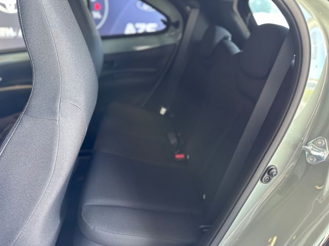Toyota Aygo X Hybrid Teamplayer Technik Paket