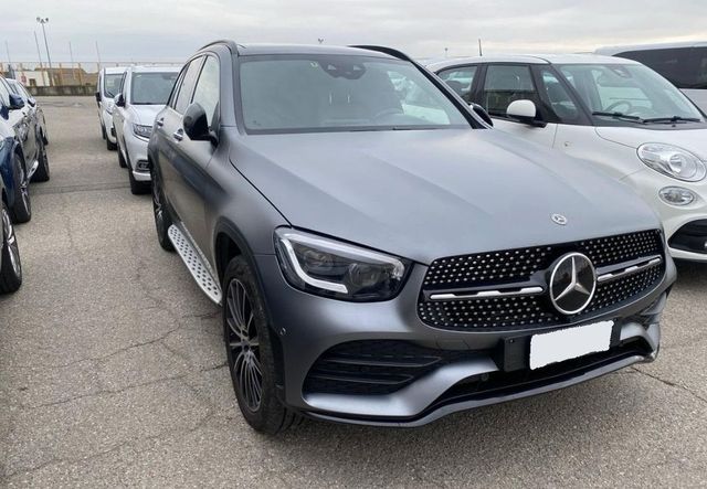 Mercedes-Benz GLC 400 d AMG / Pano / Airmatic / Burmester / Ni