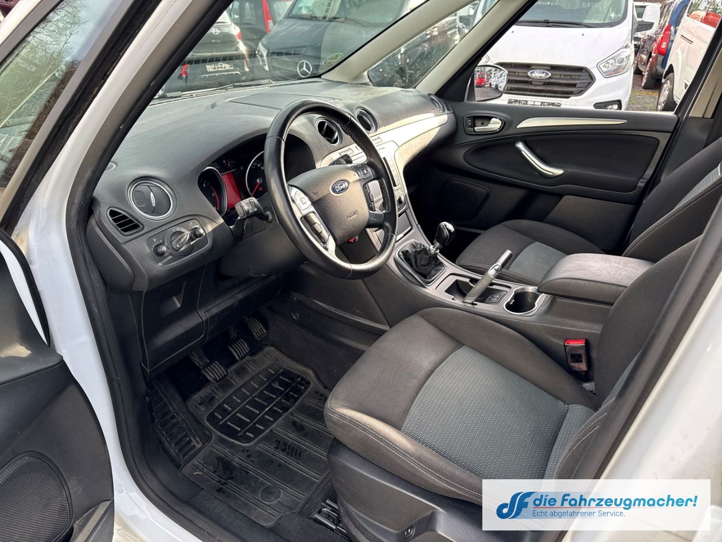 Fahrzeugabbildung Ford Galaxy Business 1.Hand,TÜV 06/27 AHK 7.SI. Navi