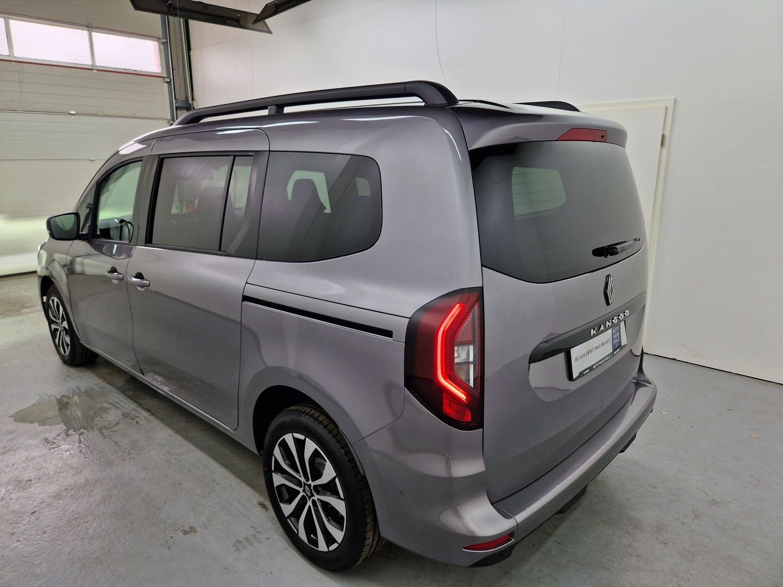 RENAULT Grand Kangoo Techno TCE 130 EDC L2 – Bild 2